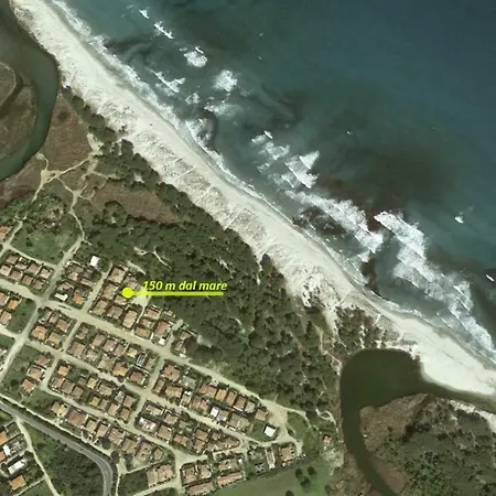Sa Petra Ruja A 150mt Dal Mare Santa Lucia (Sardinia)